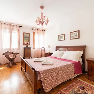 campiello-san-rocco.hotelslidodijesolo.com/